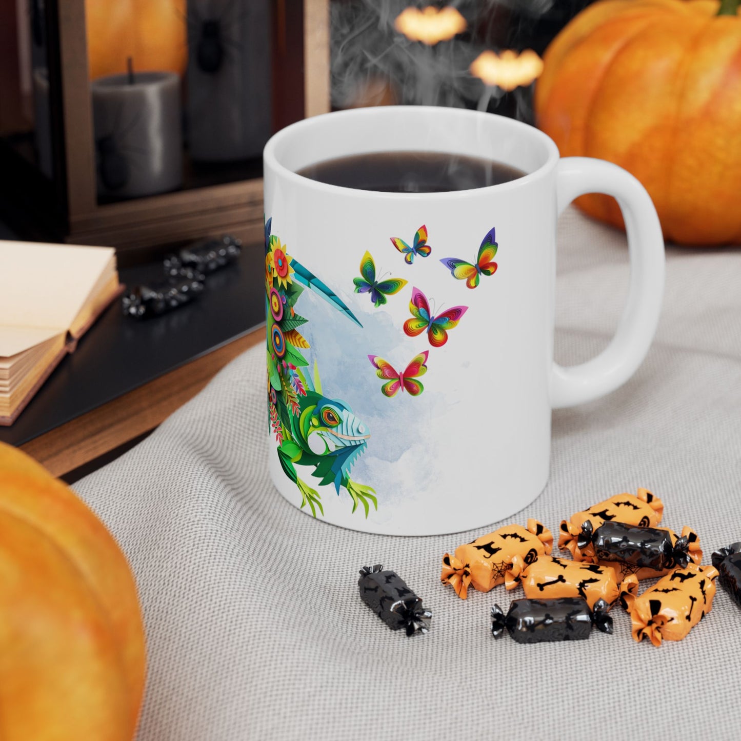 Iguana & Macaw Coffee Mug - Vibrant Tropical Vibe